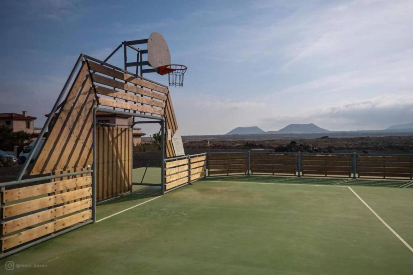 Villa Majanicho Con Piscina Lajares Luaran gambar